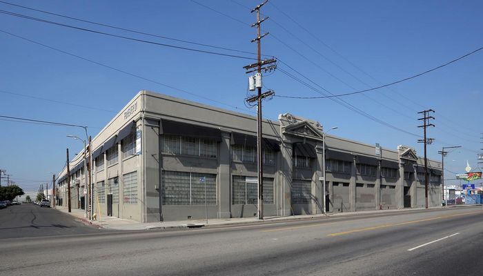 Warehouse Space for Rent at 2001 S Alameda St Los Angeles, CA 90058 - #5