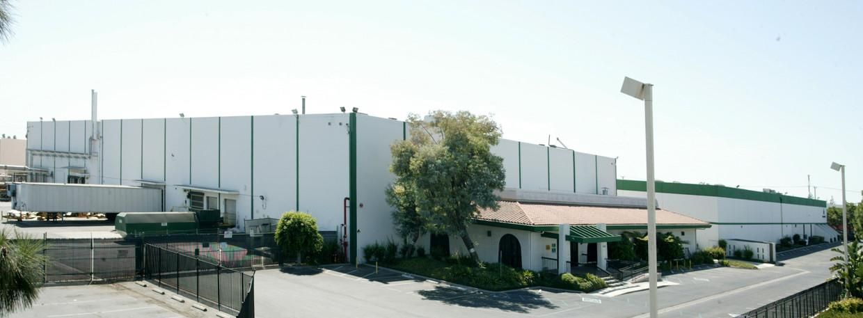 Industrial Property For Lease photo 1