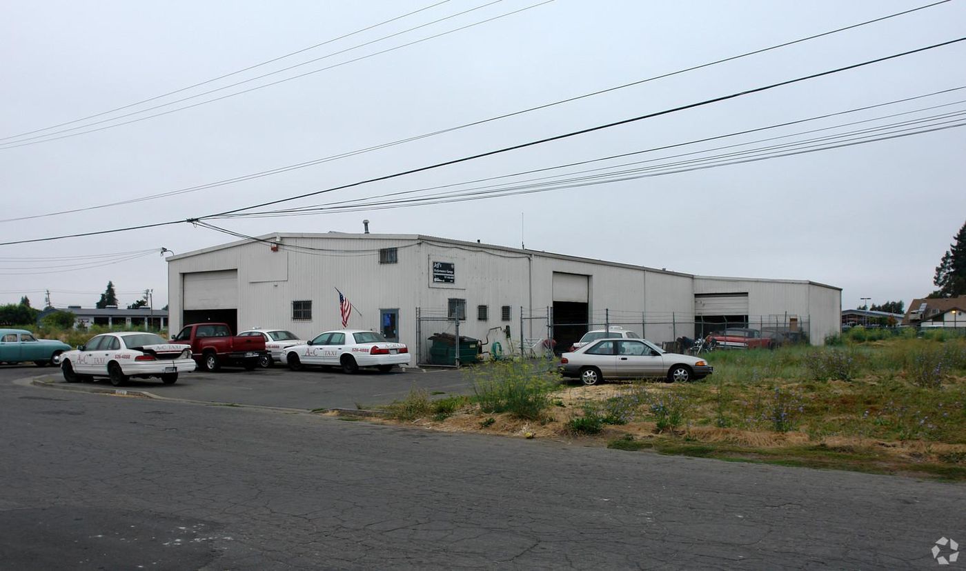 Industrial Property For Lease photo 1
