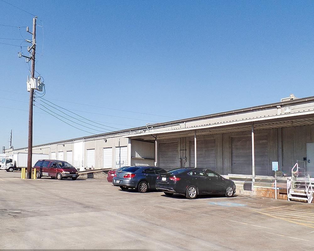 Prologis Plaza Del Oro photo 2