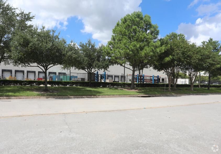 Cole Creek Business Park #1 8708 W Little York Rd photo 4