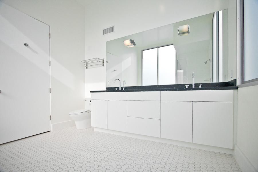 Office Property for Lease photo 2