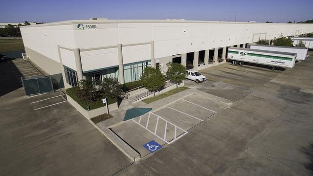 Prologis Park West by Northwest - Bldg 15 15080 Sommermeyer St