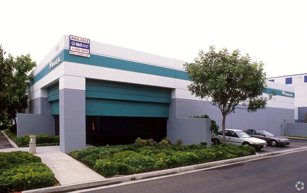 Bldg 8 photo 4