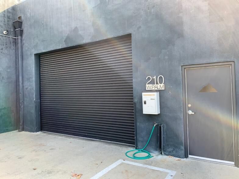 210 W Palm Ave photo 1