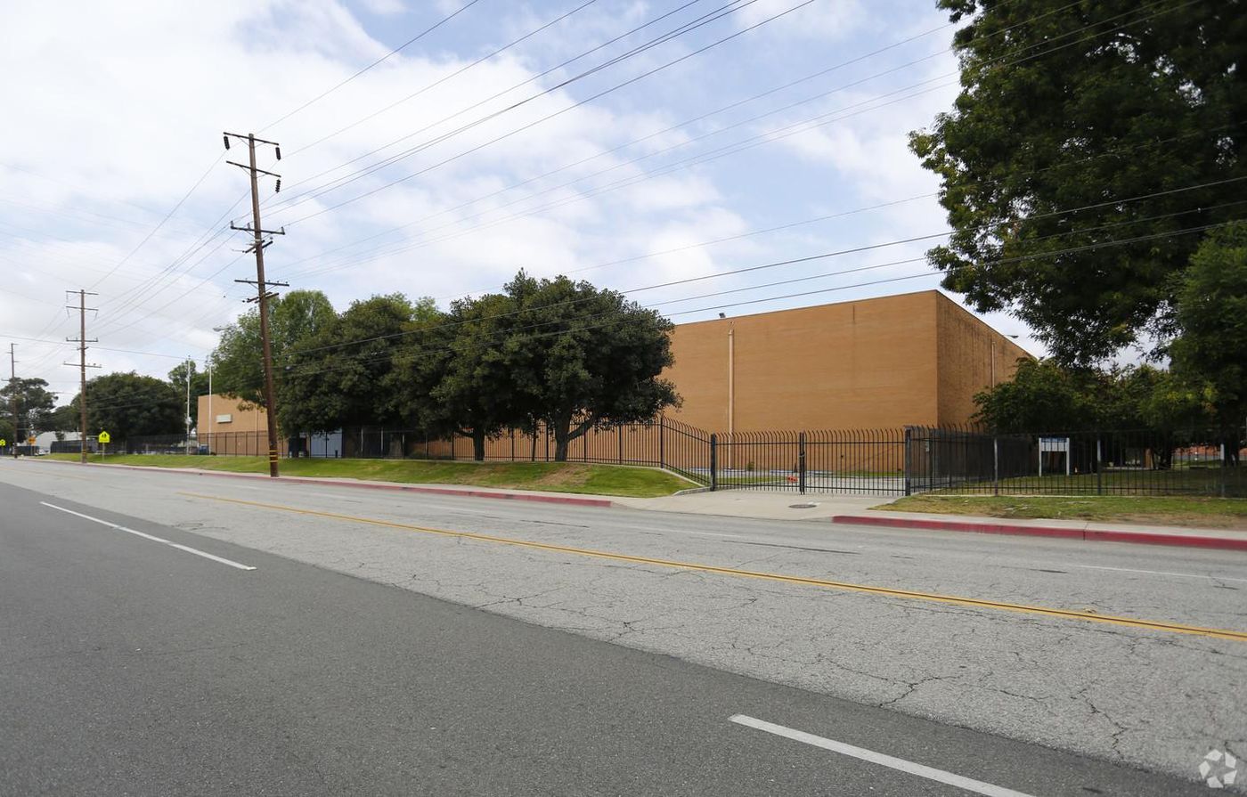 Industrial Property For Lease photo 2