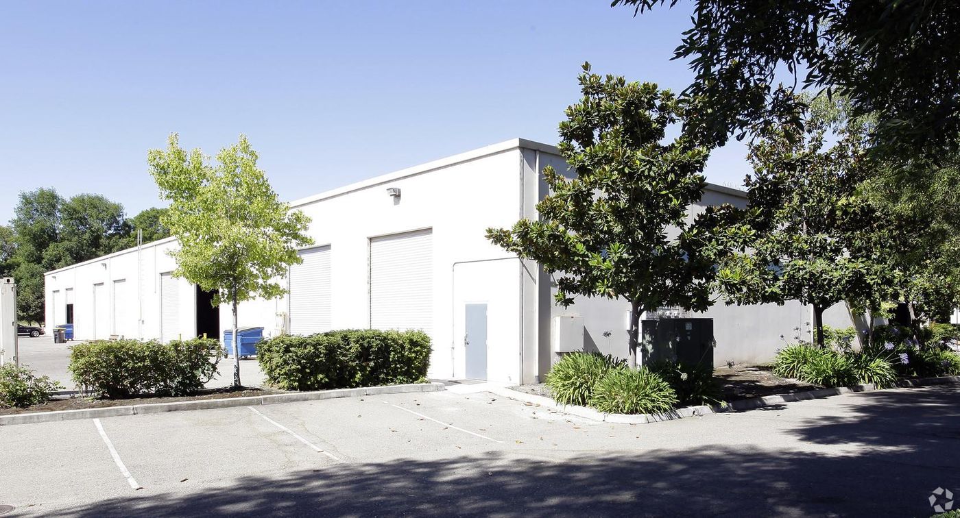 Office Property For Lease photo 4