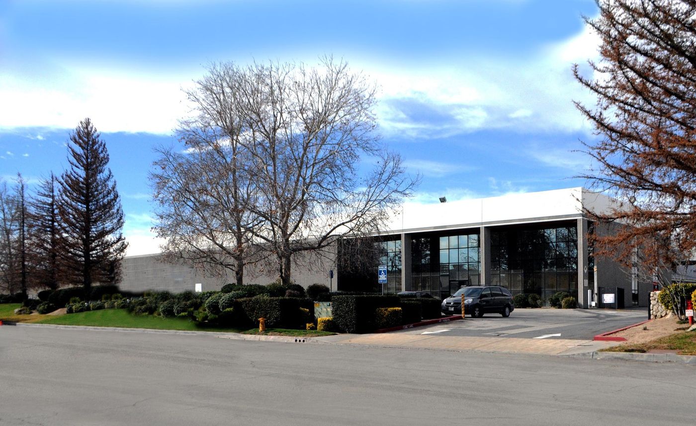 Industrial Property For Lease photo 1