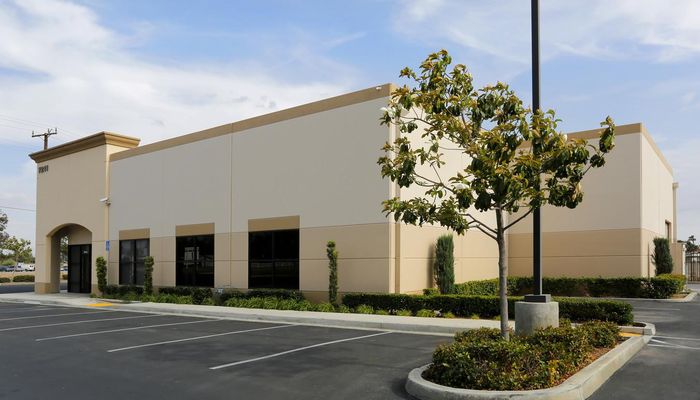 Warehouse Space for Sale at 7211 Old 215 Frontage Rd Riverside, CA 92507 - #5