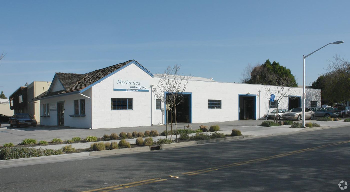 Flex Property For Lease photo 1