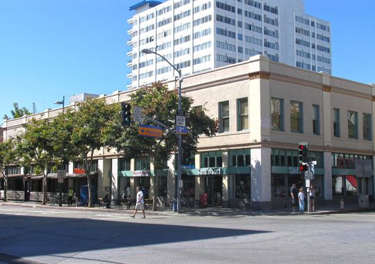 127 Broadway