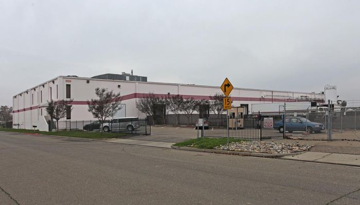 Warehouse Space for Sale at 1668 El Pinal Dr Stockton, CA 95205 - #1