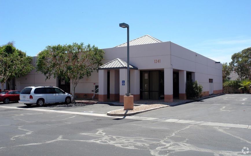 Flex Property For Lease