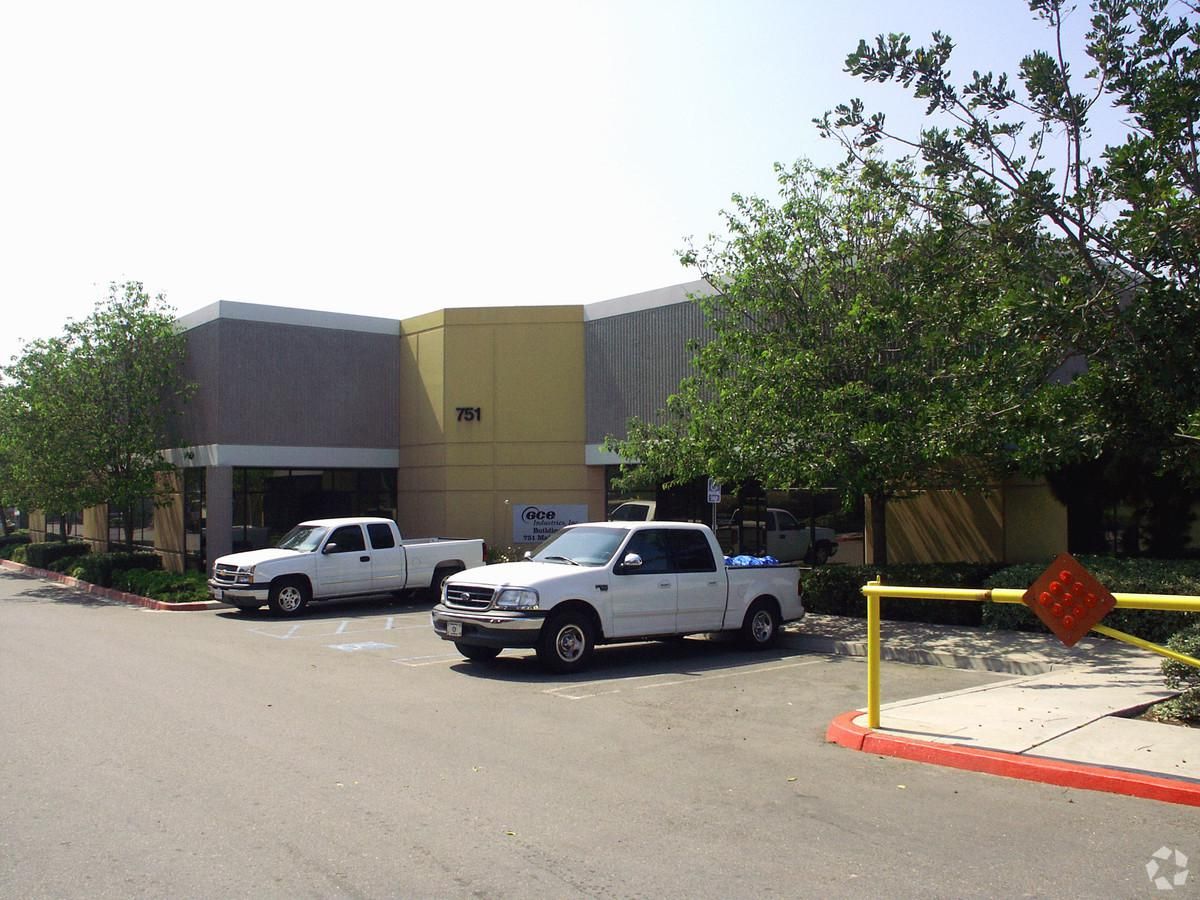 Industrial Property For Lease photo 2