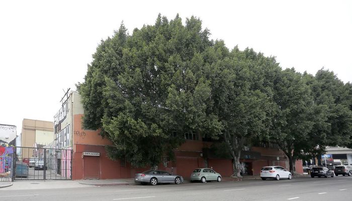 Warehouse Space for Rent at 1801 S Olive St Los Angeles, CA 90015 - #7