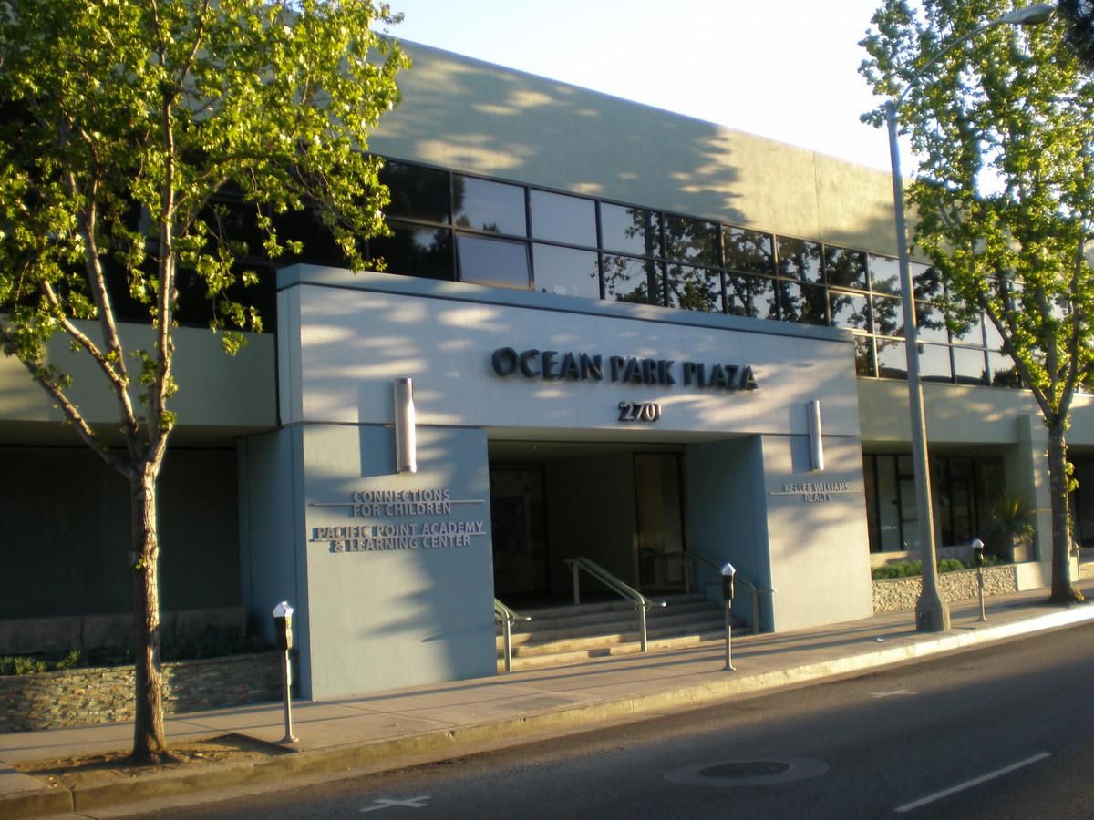Ocean Park Plaza photo 4
