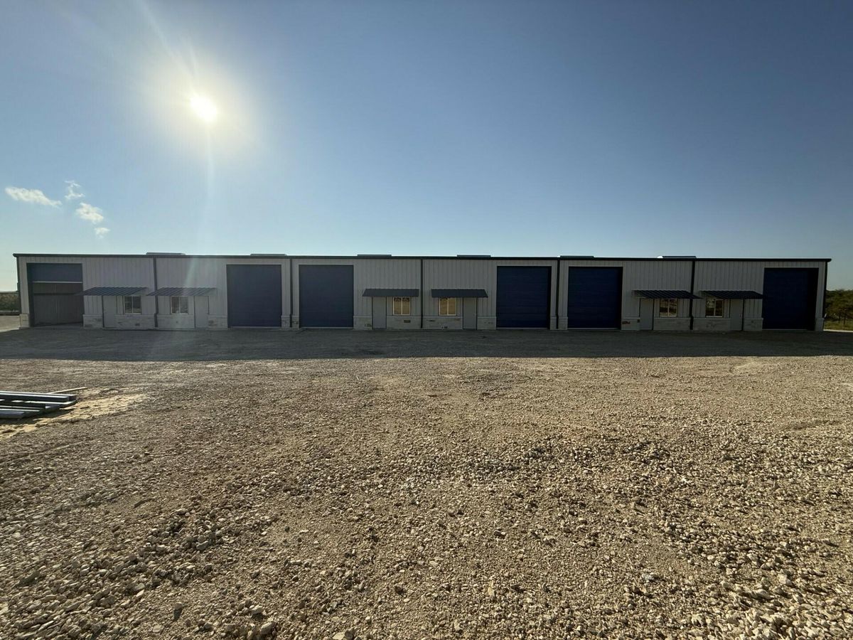 8081 Old Bastrop Rd - Sunstorm Business Complex photo 2