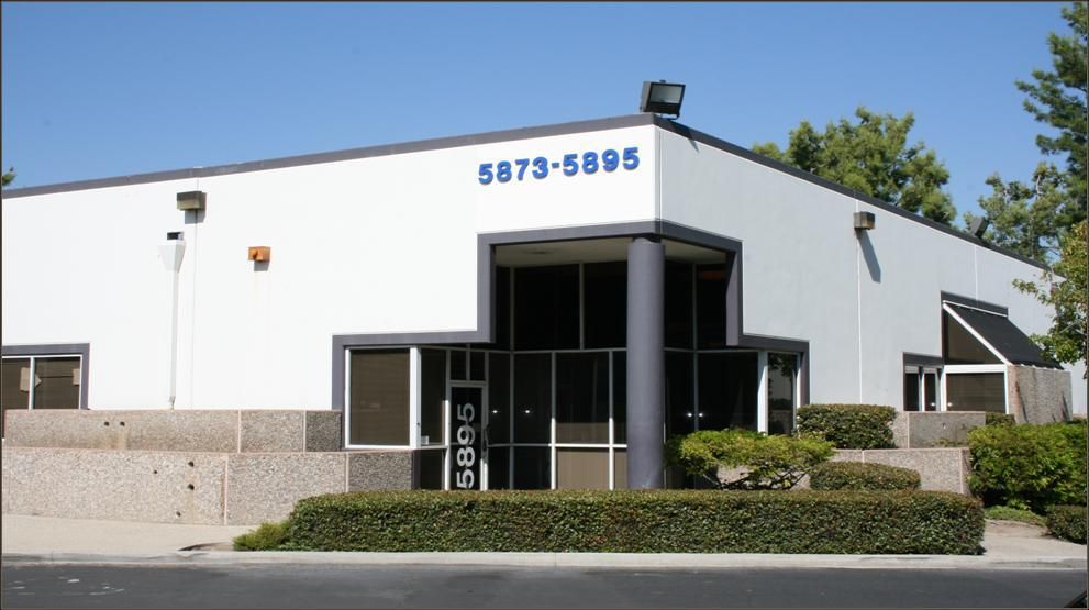 Harris Business Center Bldg 60 photo 4