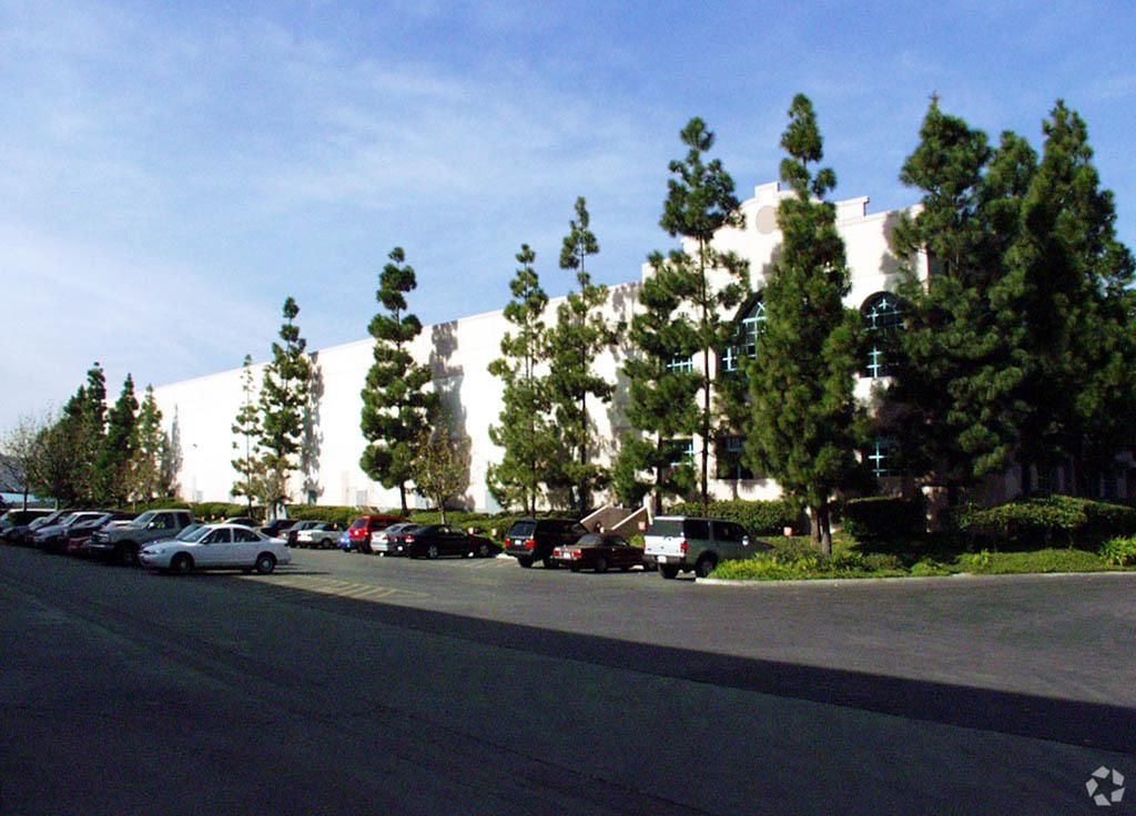 Bldg 303 photo 2