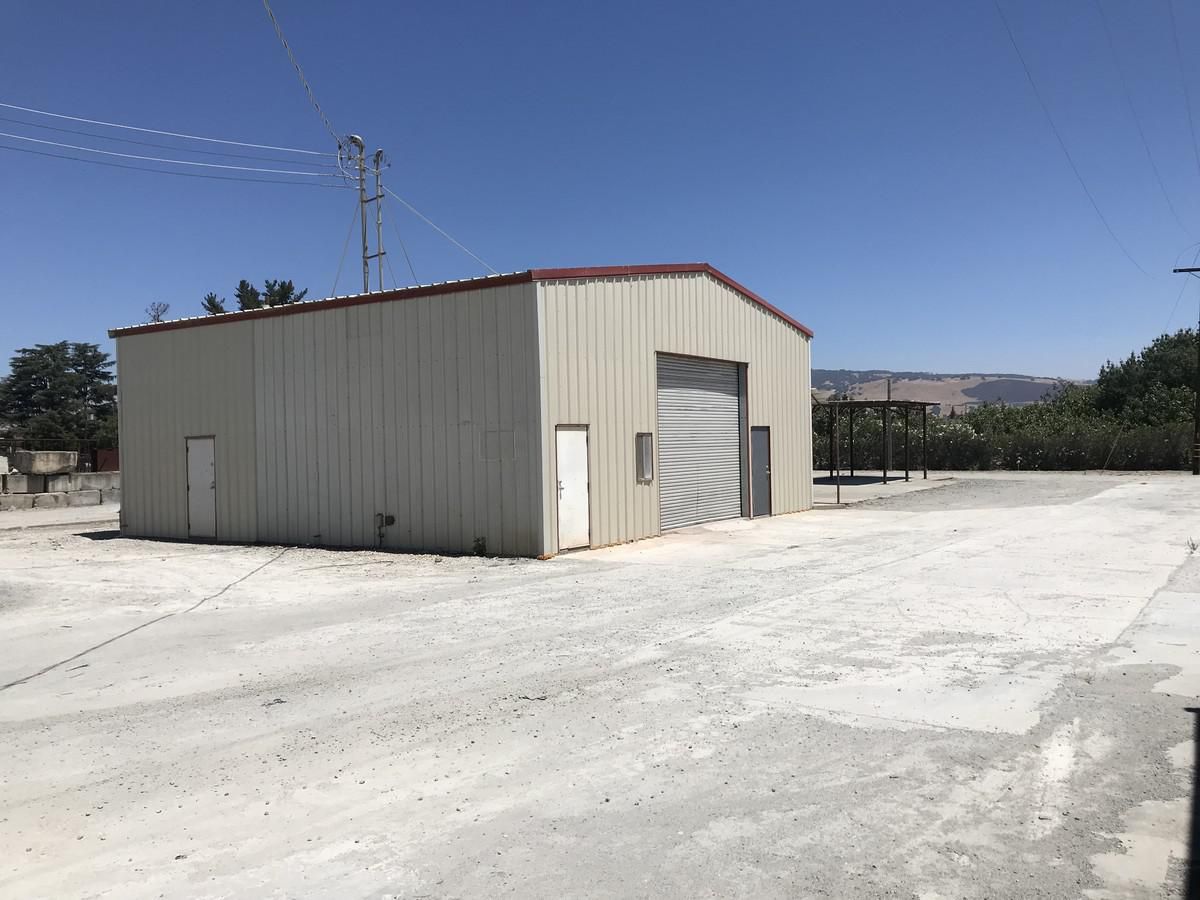 Industrial Property For Lease photo 2