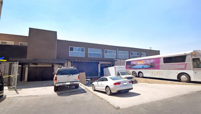 Warehouse Space for Sale at 6330 S Alameda St Huntington Park, CA 90255 - #2