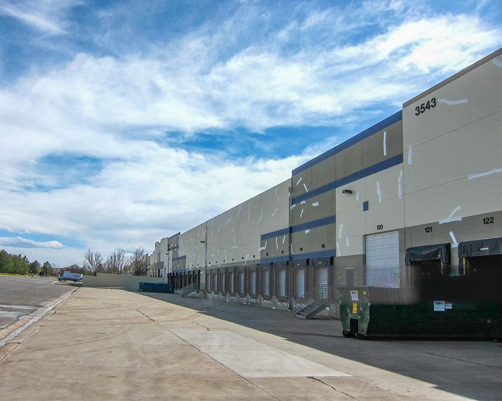 Majestic Commercenter - Building 22 photo 3