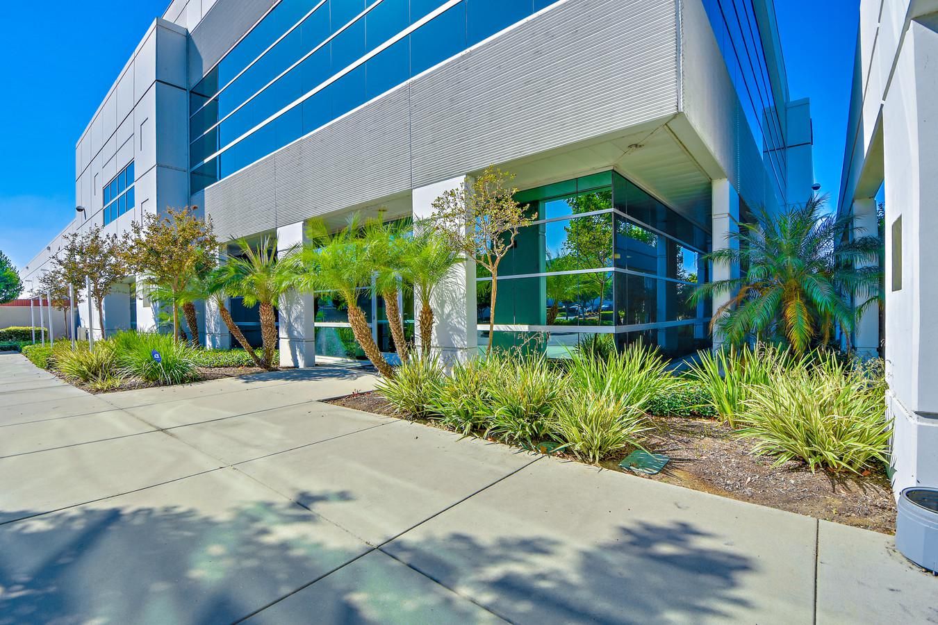 Bldg 1 photo 1