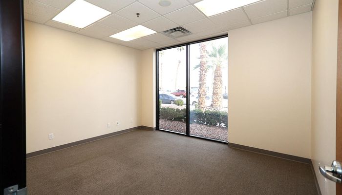 Warehouse Space for Rent at 39665 Entrepreneur Ln Palm Desert, CA 92211 - #5
