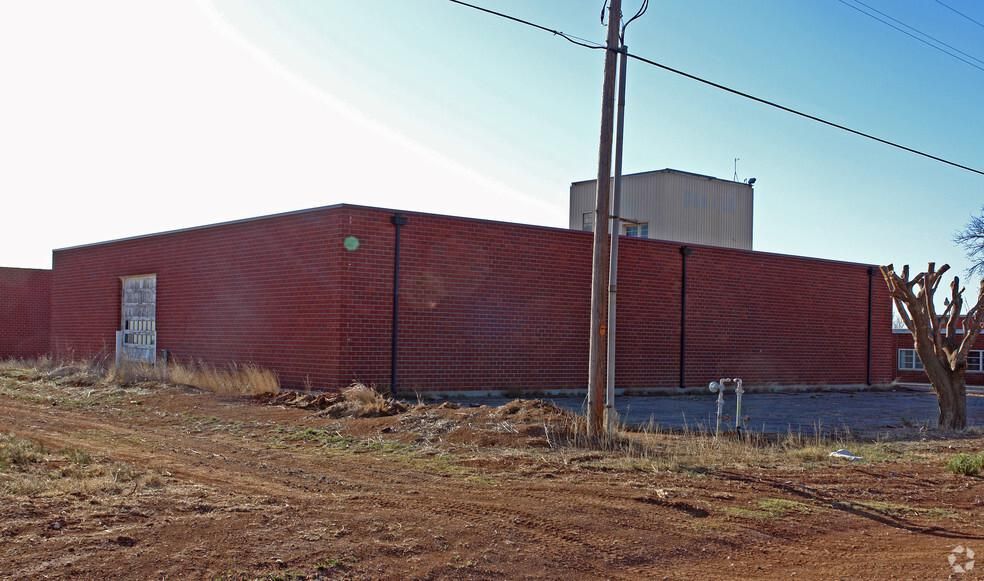 Bldg A 8110 N FM 2528 photo 2