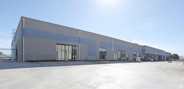 72,000 of Industrial Space in Otay Mesa