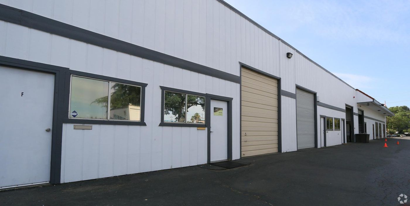 Industrial Property For Lease photo 2