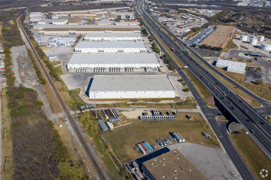 Pan Am West Industrial Park 3319 N Panam Expy photo 3