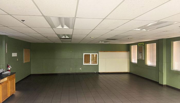 Warehouse Space for Rent at 10223 Calabash Ave Fontana, CA 92335 - #5