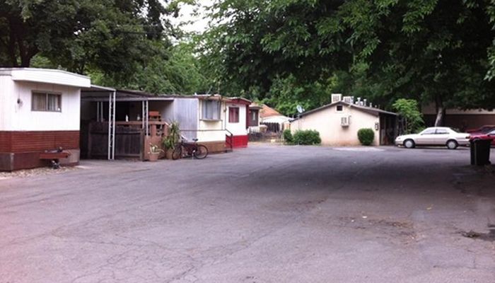 Warehouse Space for Rent at 68300 Kieley Rd Cathedral City, CA 92234 - #9