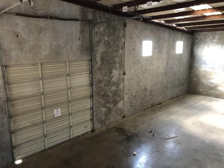 4115 Hahn Blvd photo 4
