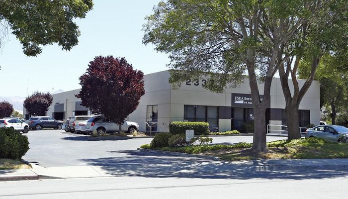 Warehouse Space for Rent at 2337 Technology Pky Hollister, CA 95023 - #1