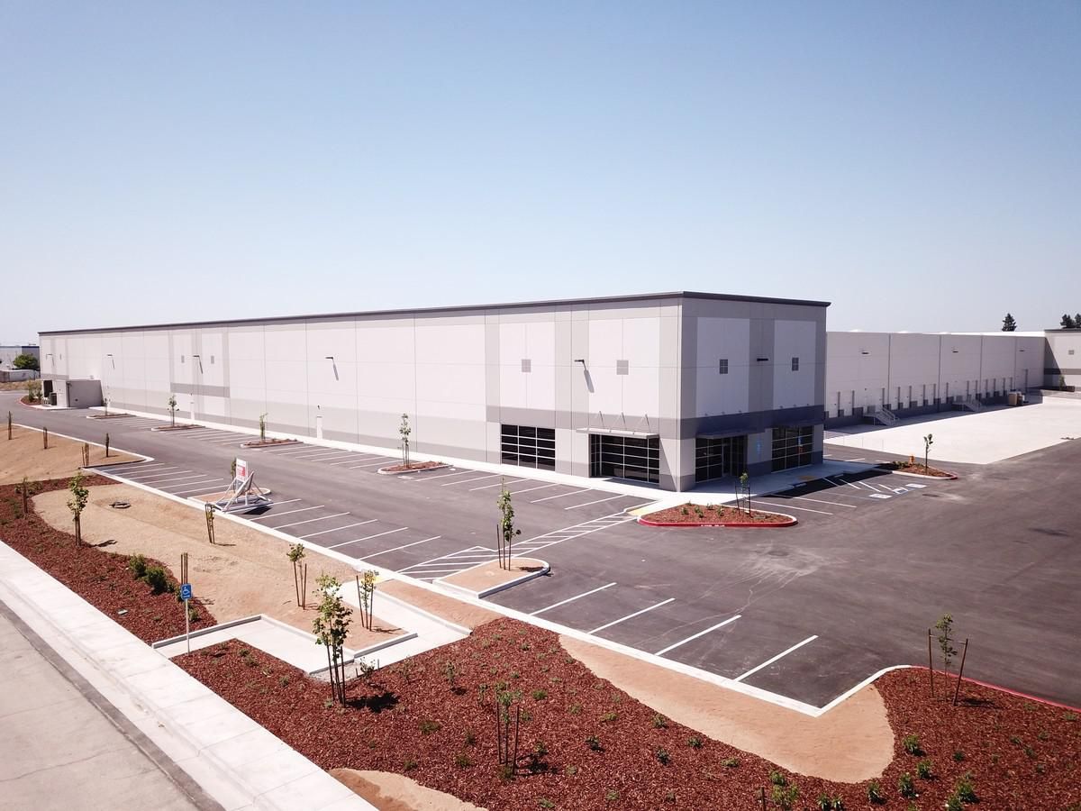 Industrial Property For Lease photo 1