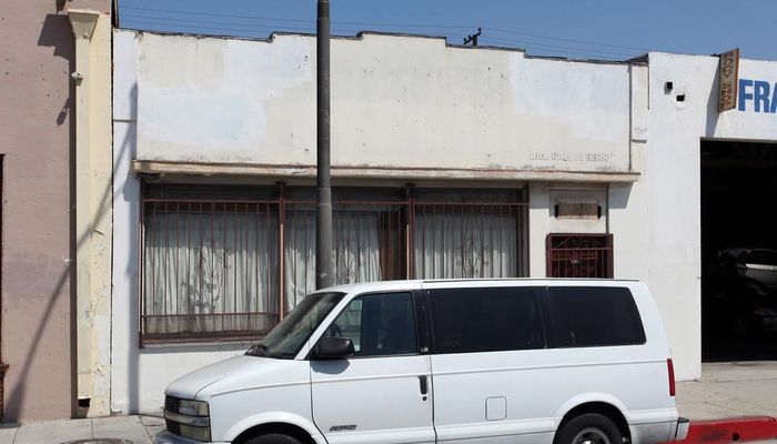 Warehouse Space for Rent at 2753 E Slauson Ave Huntington Park, CA 90255 - #1