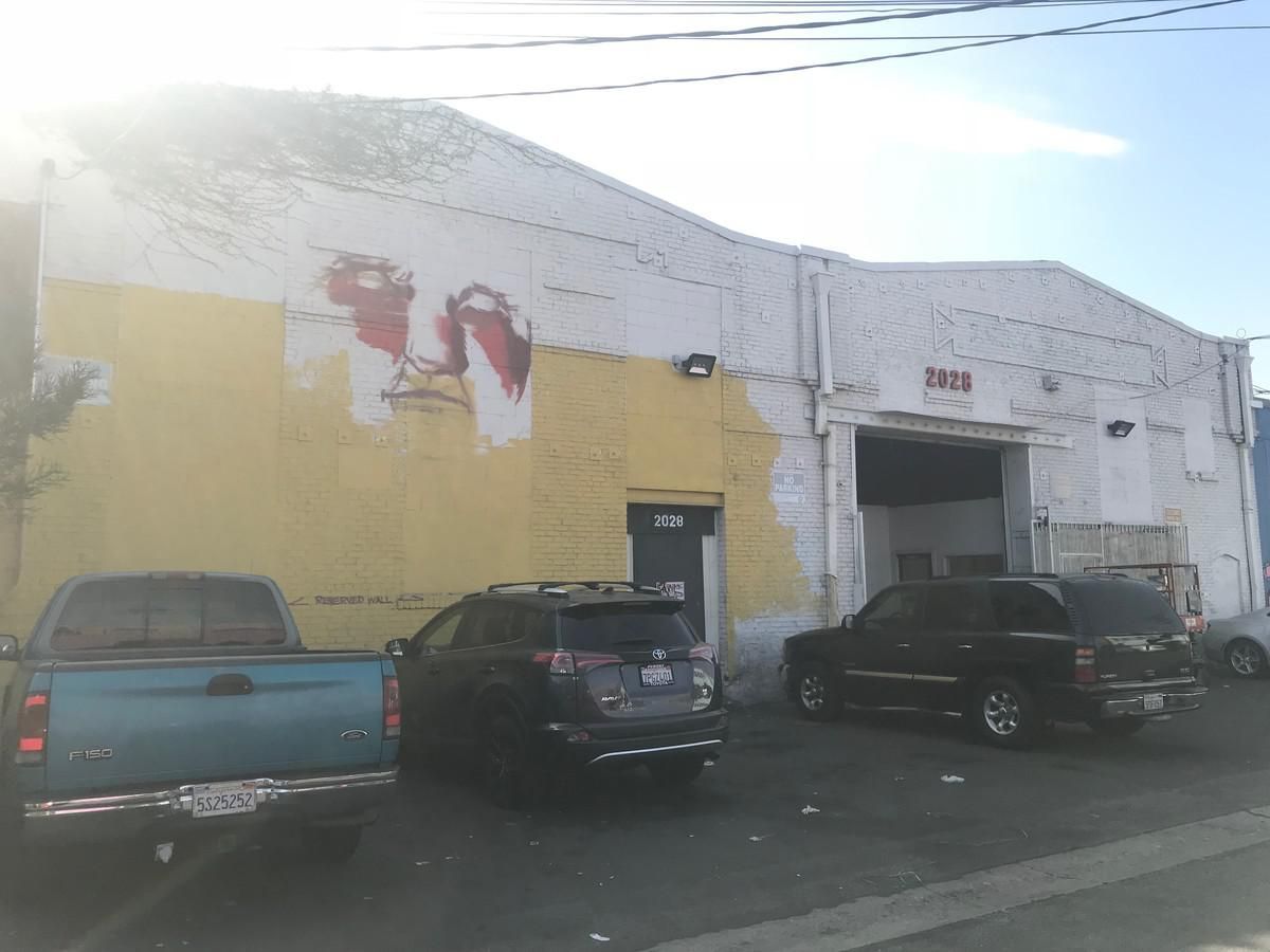 WAREHOUSE IN PRIME ARTS DISTRICT photo 3