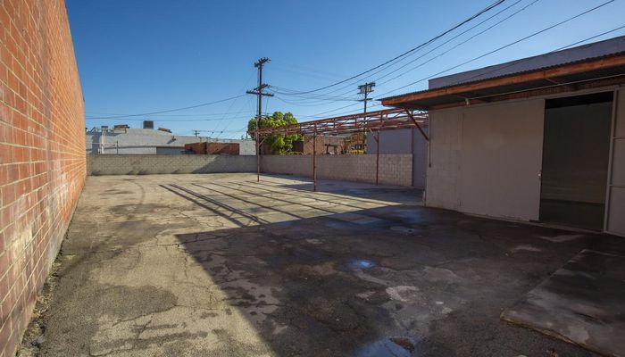 Warehouse Space for Sale at 418 W Chevy Chase Dr Glendale, CA 91204 - #13