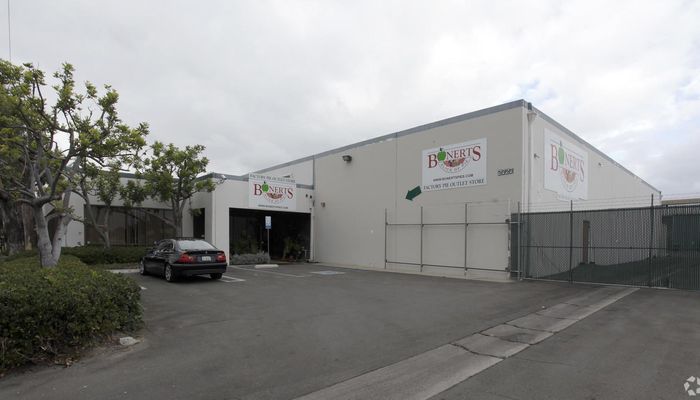 Warehouse Space for Sale at 2727 S Susan St Santa Ana, CA 92704 - #2