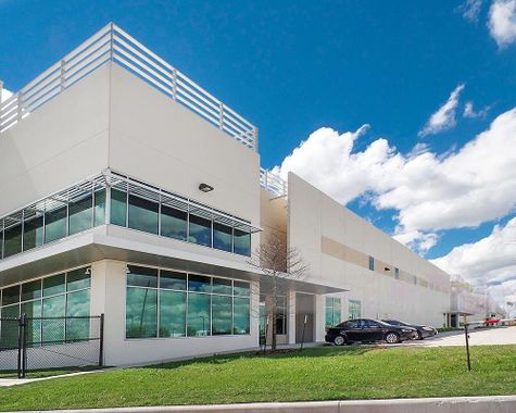 Pinto Business Park - 433 Plaza Verde Drive