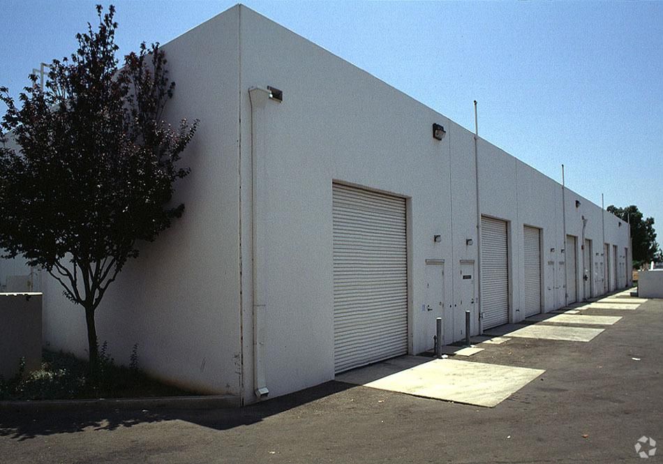 Bldg 2 photo 3