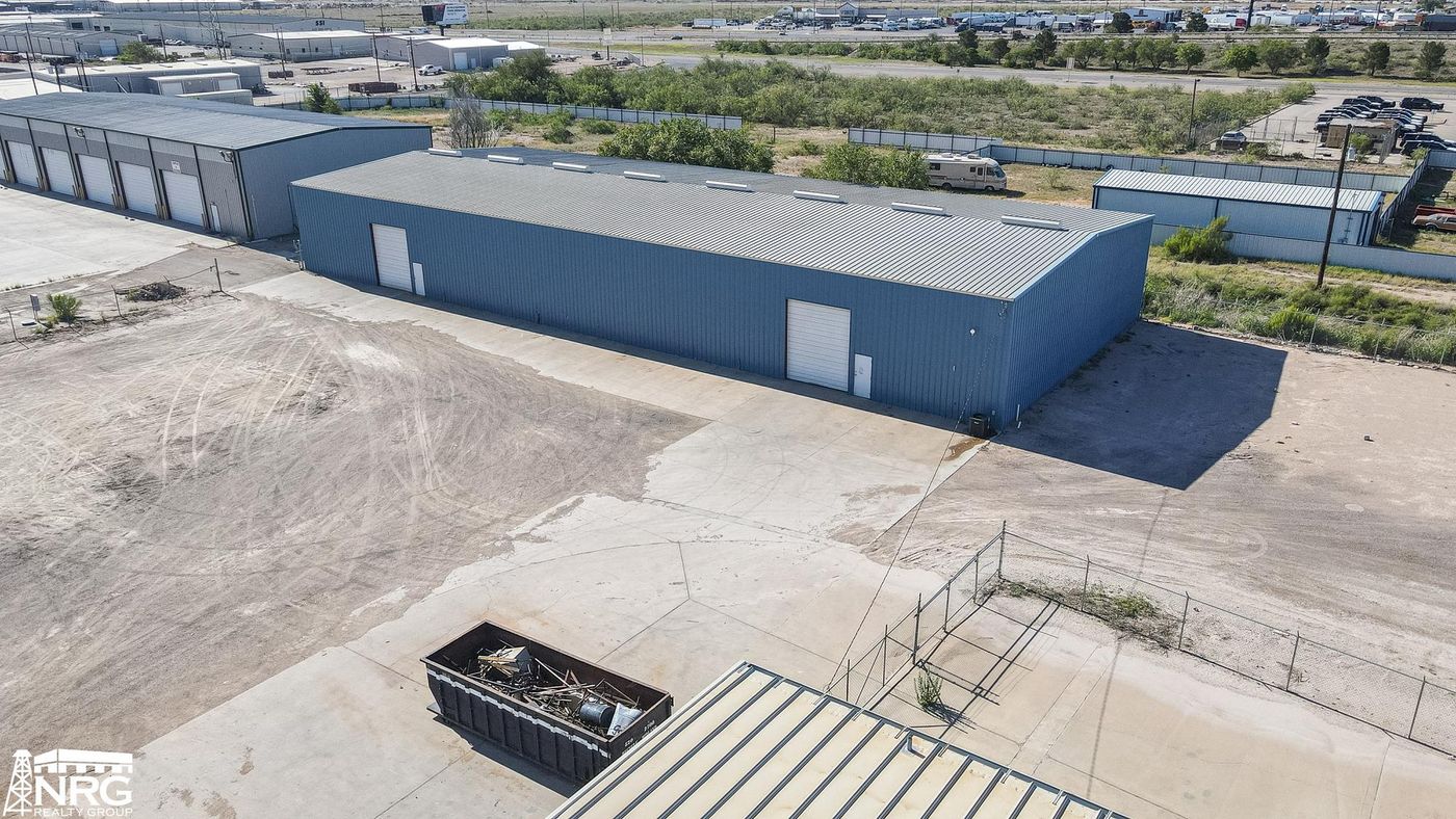 Industrial Sublease With Option to Expand photo 4