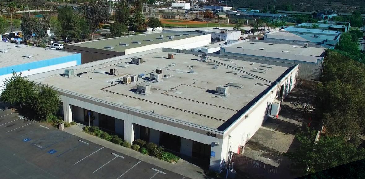Commercial Building photo 1