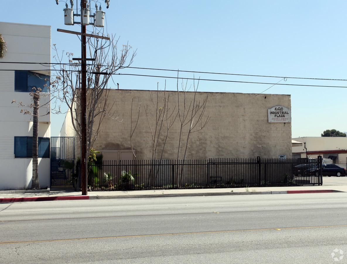 Industrial Property For Lease photo 3