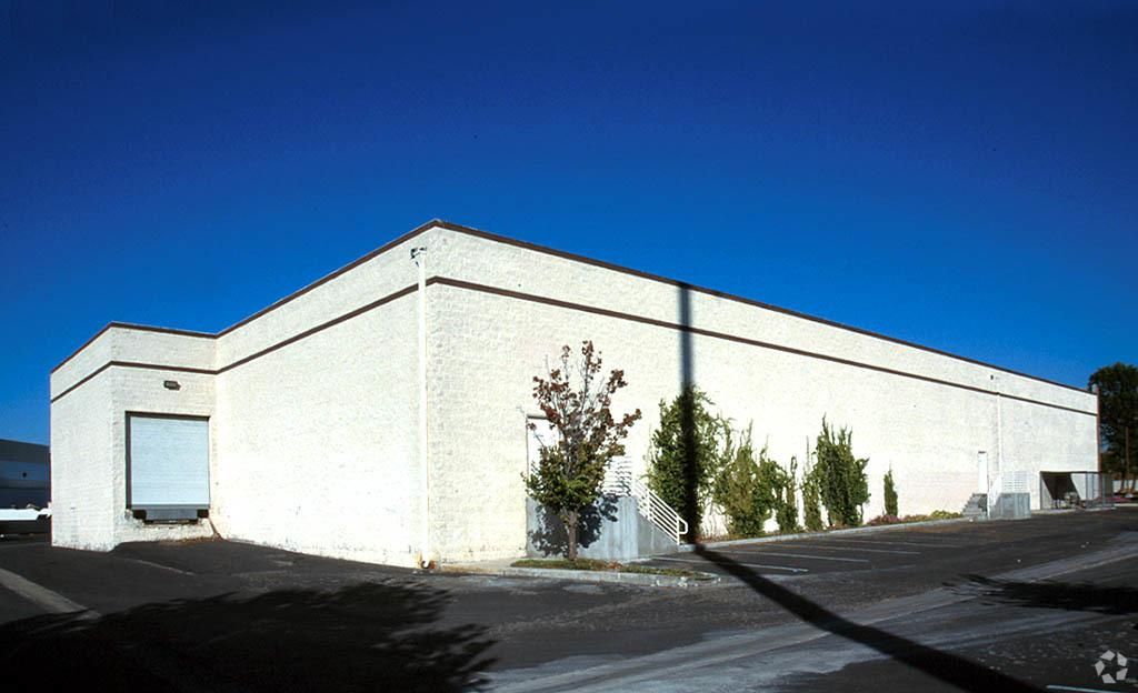 Industrial Property For Lease photo 2