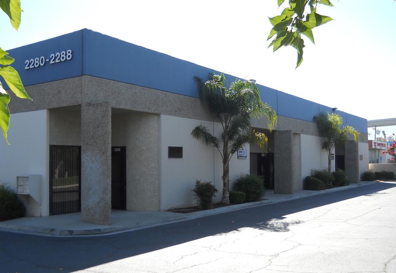 RUSSELL STREET BUSINESS CENTER photo 1