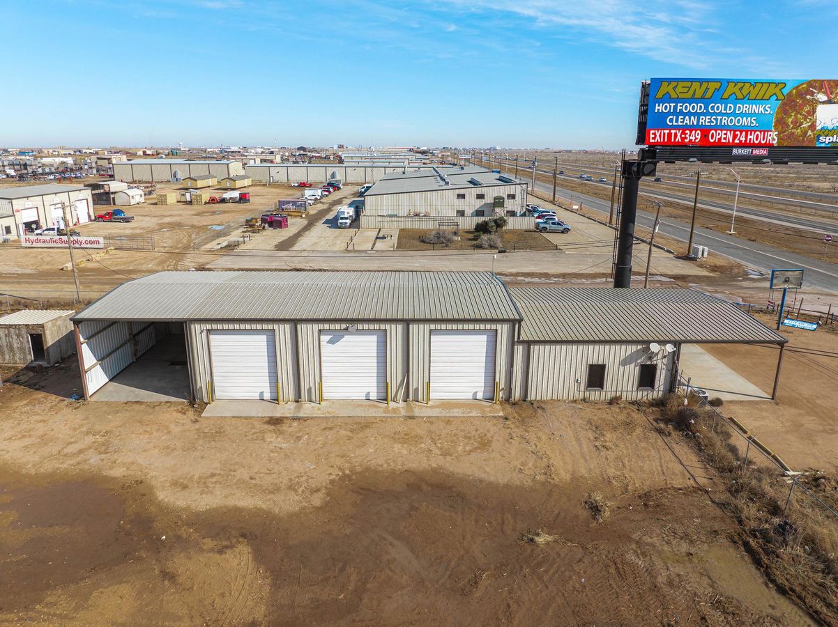 4,400 SF Shop/Office with TX-191 Frontage photo 3