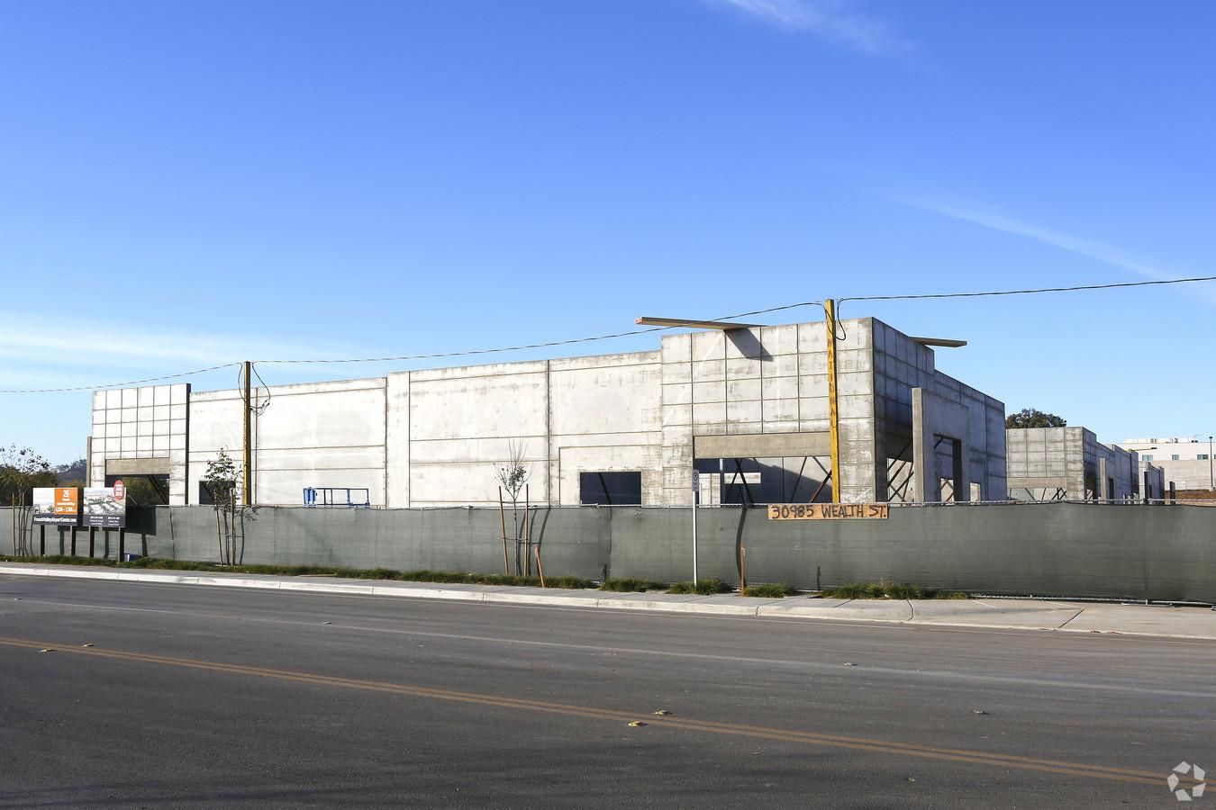 Building I-12 photo 2